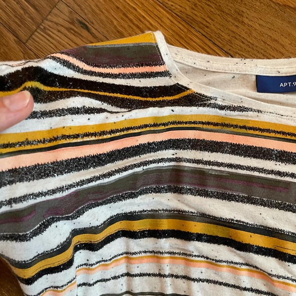 Apt.9 top - Picture 3 of 5